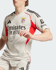 Camisola Benfica Alternativa Bege 2025/26 - ÚLTIMAS UNIDADES