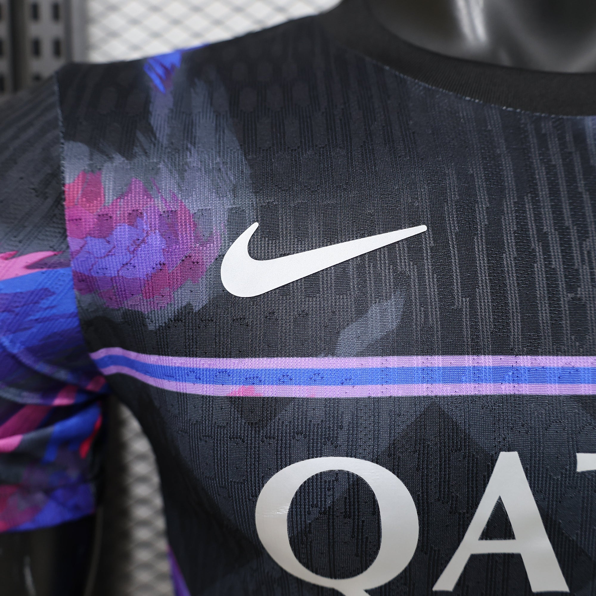 Paris Saint-Germain 2026 Noches de Neón Camiseta Especial - Versión Jugador