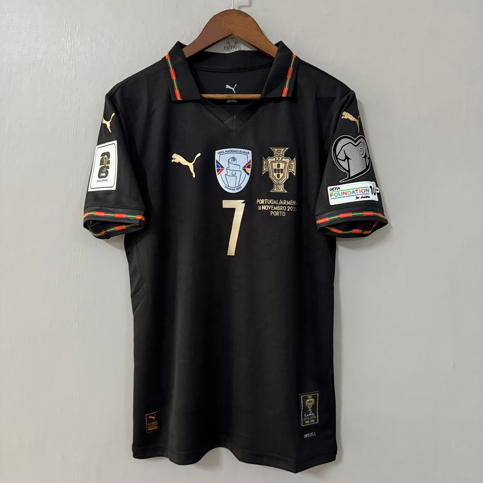 Portugal 2025/26 Eusébio Camiseta Edición Especial - Versión Jugador