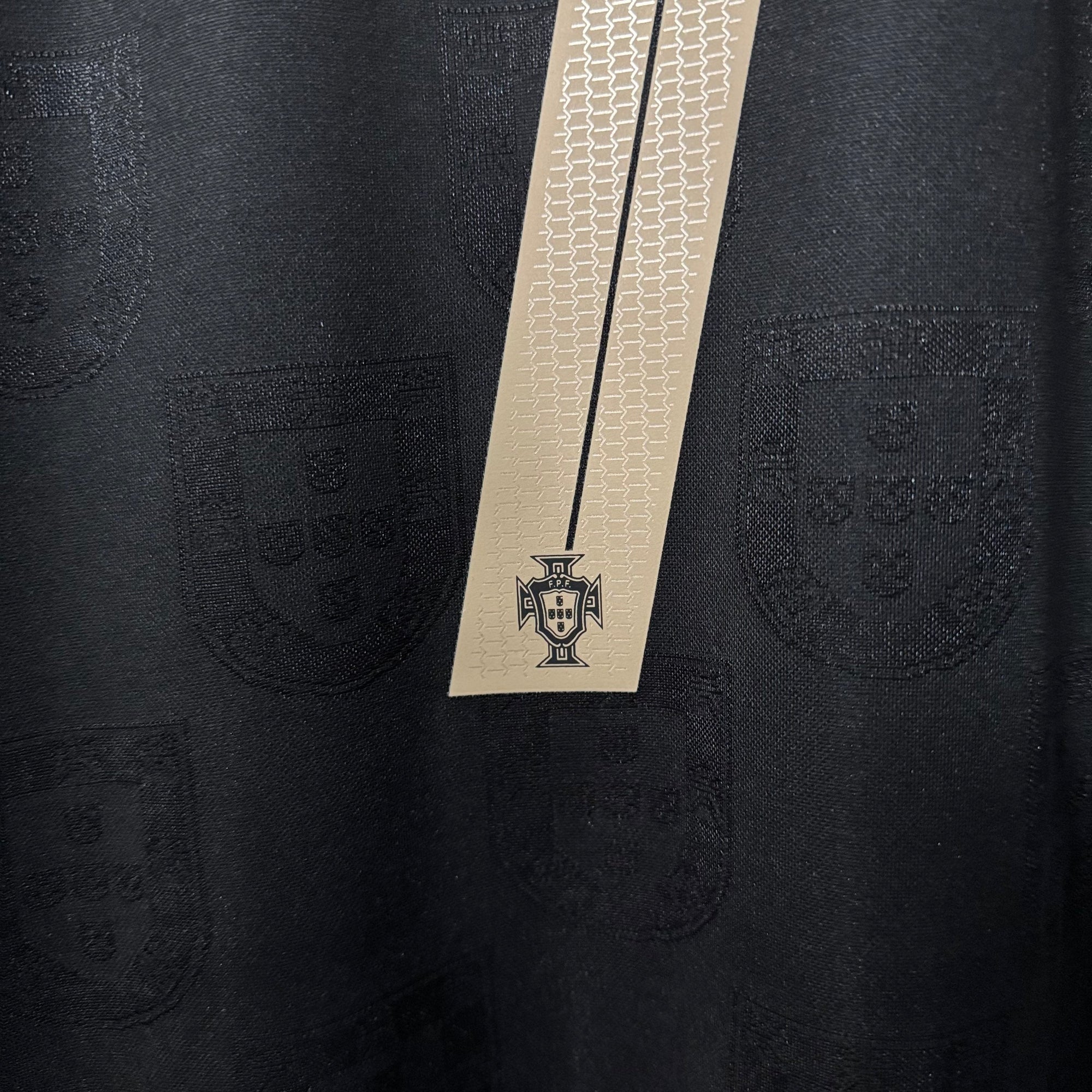 Portugal 2025/26 Eusébio Camiseta Edición Especial - Versión Jugador