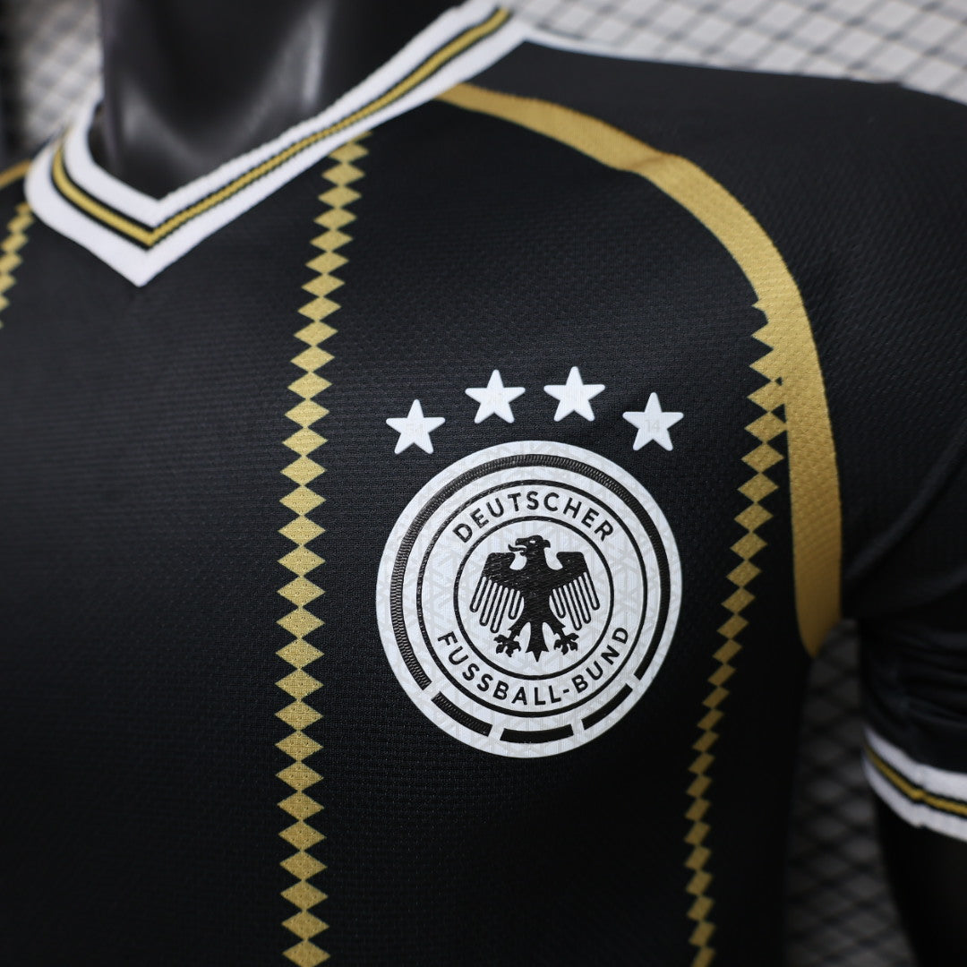 Germany 2026 Adidas Negra Dorada Despedida Camiseta - Versión Jugador