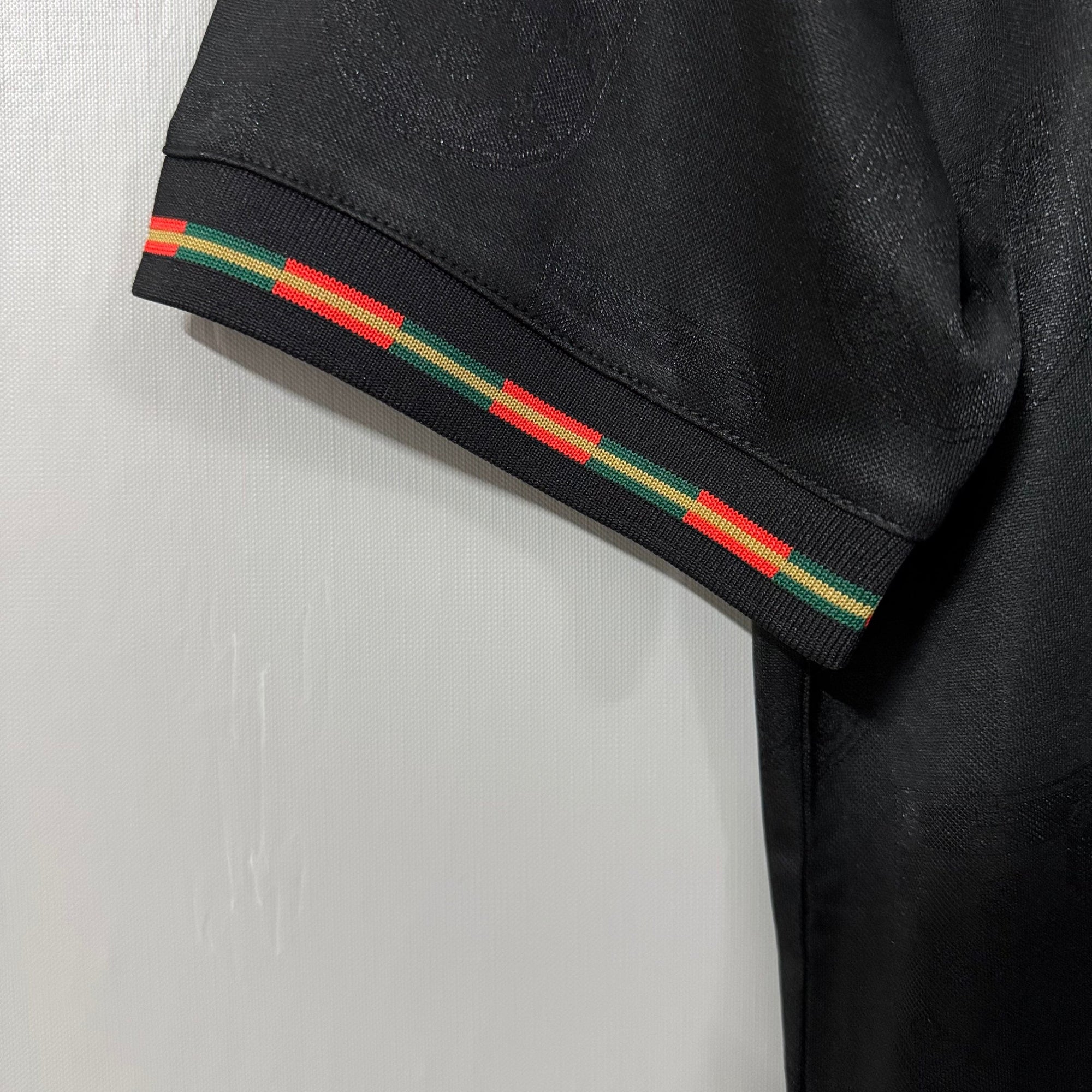 Portugal 2025/26 Eusébio Camiseta Edición Especial - Versión Jugador
