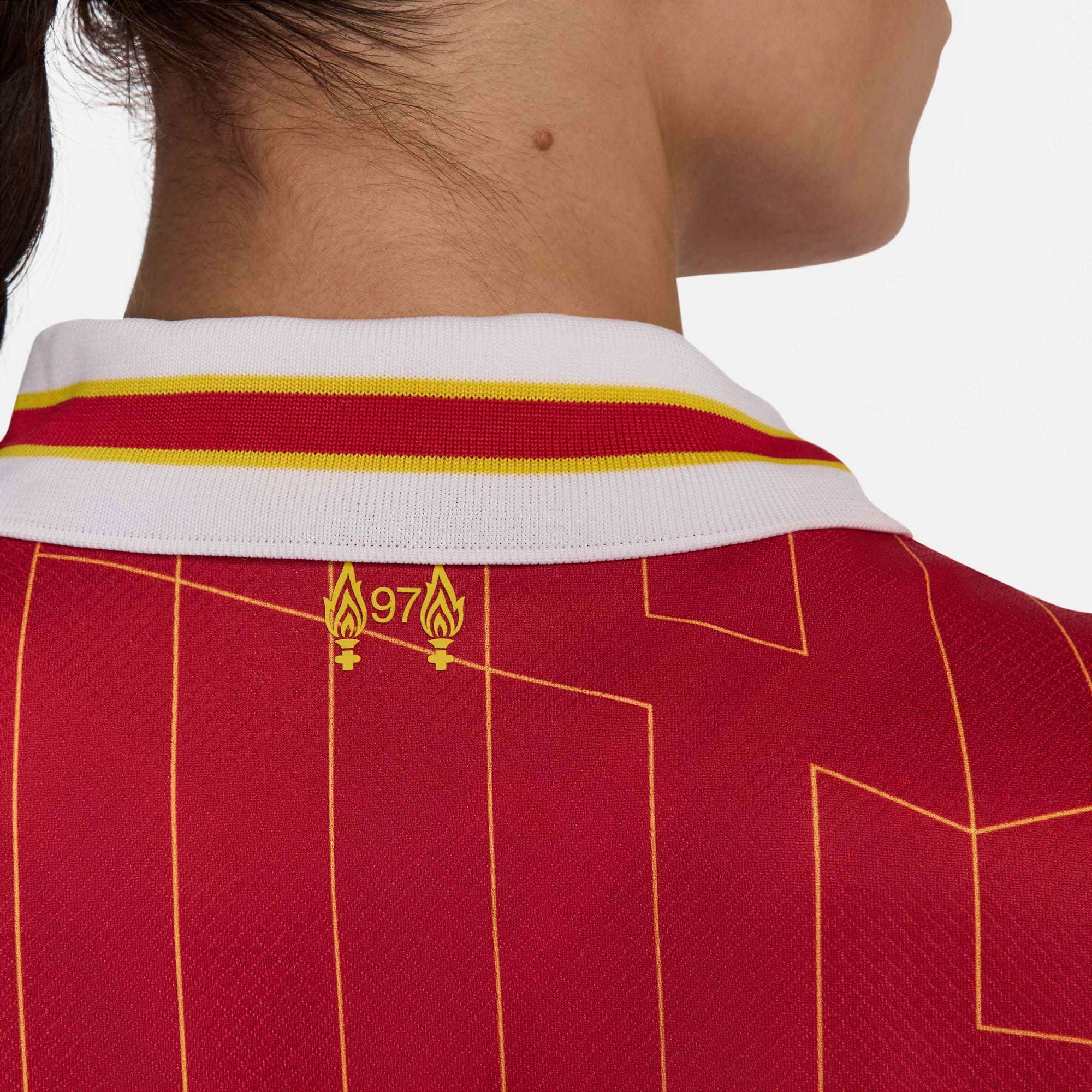 Liverpool Woman Jersey 2024/2025 - CHAMPIONS 24/25 &amp; Gold Trophy