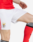 Calções Benfica Principal 2025/26 - ÚLTIMAS UNIDADES! 🔥🦅
