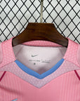 Barcelona 2025 Rosa Camiseta Edición Especial